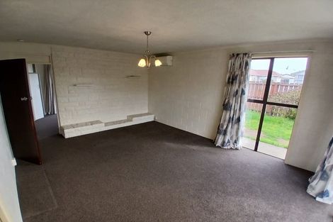 Photo of property in 2/122 Effingham Street, North New Brighton, Christchurch, 8083