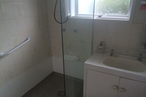 Photo of property in 2/67 Centreway Road, Orewa, 0931