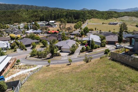 Photo of property in 4 Bell Bird Rise, Picton, 7220