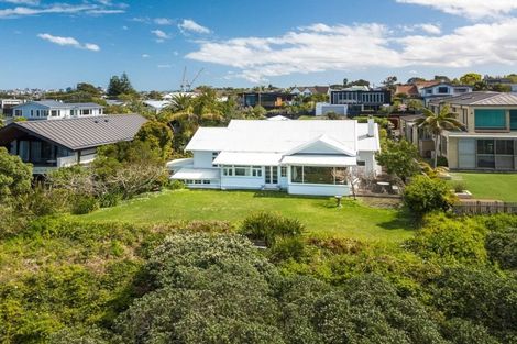 Photo of property in 6 Hamana Street, Narrow Neck, Auckland, 0622