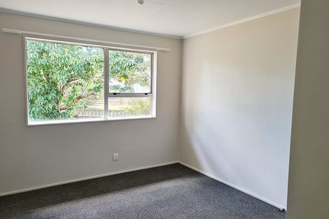 Photo of property in 27 Moore Crescent, Carterton, 5713