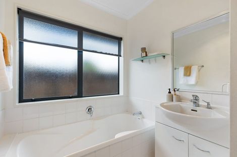 Photo of property in 215 Cheyne Road, Pyes Pa, Tauranga, 3112