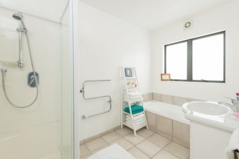 Photo of property in 13 Treeton Place, Wakefield, 7025