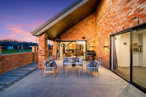 Photo of property in 44 Silver Peaks Drive, West Melton, 7618