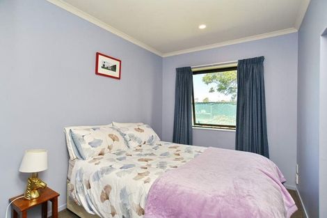 Photo of property in 61 Church Street, Oxford, 7430