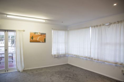 Photo of property in 1/10 Juniper Road, Sunnynook, Auckland, 0620