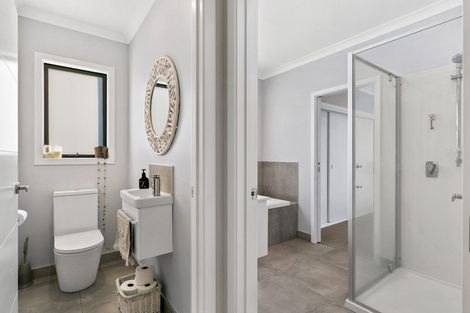 Photo of property in 1 Coolgardie Close, Papamoa, 3118