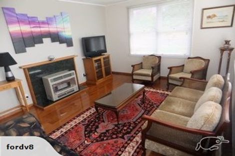 Photo of property in 39 Exeter Crescent, Takaro, Palmerston North, 4412