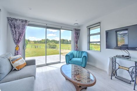 Photo of property in 51 Nicholson Road, Khandallah, Wellington, 6035