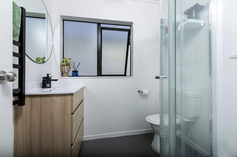 Photo of property in 346a Swanson Road, Ranui, Auckland, 0612