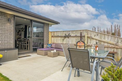 Photo of property in 27 Oldfield Lane, Marton, 4710