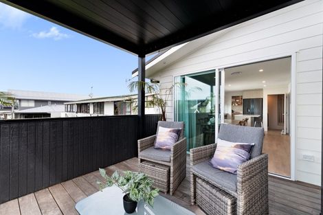 Photo of property in 10 Seaway Terrace, Otumoetai, Tauranga, 3110
