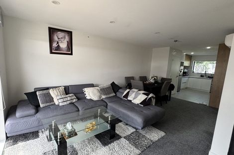 Photo of property in 7/4017 Great North Road, Glen Eden, Auckland, 0602