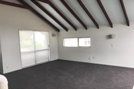 Photo of property in 3a Ascot Avenue, Henderson, Auckland, 0610