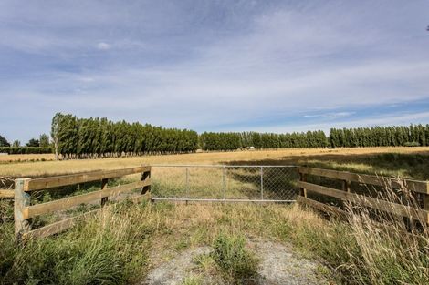 Photo of property in 10 Jelfs Road, Woodend Beach, Woodend, 7691