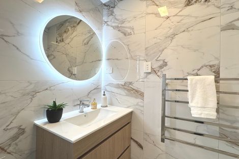 Photo of property in 27 Landscape Road, Papatoetoe, Auckland, 2025