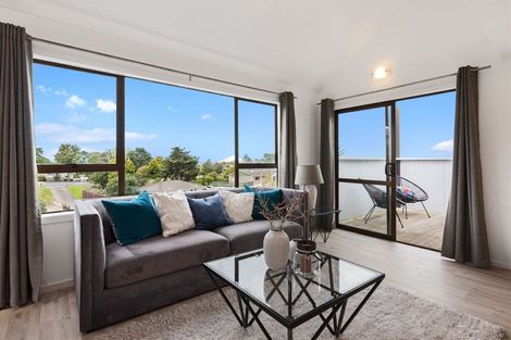 Photo of property in 158 Waimumu Road, Massey, Auckland, 0614