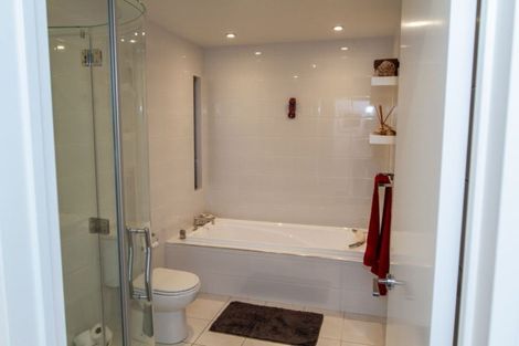 Photo of property in 5 Dovedale Avenue, Ilam, Christchurch, 8041