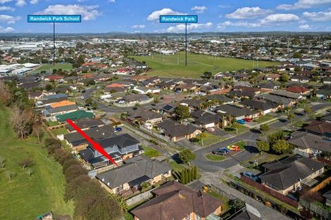 Photo of property in 20 Villino Place, Randwick Park, Auckland, 2105