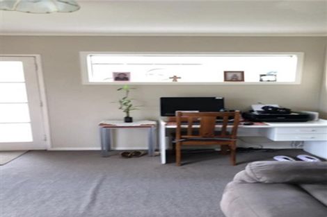 Photo of property in 2/101 Nelson Street, Howick, Auckland, 2014
