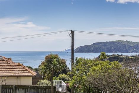 Photo of property in 103 Tireti Road, Titahi Bay, Porirua, 5022