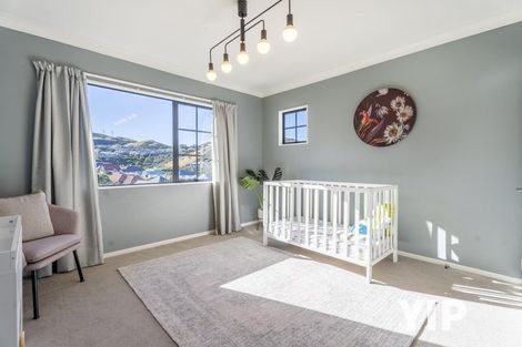 Photo of property in 17 Claverton Grove, Churton Park, Wellington, 6037