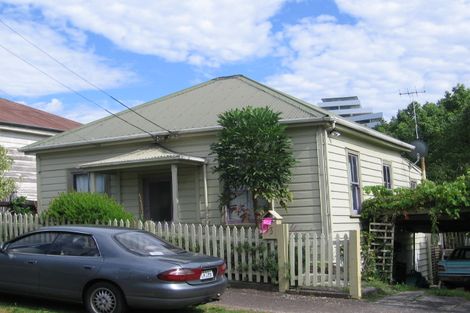 Photo of property in 33 Fourth Avenue, Kingsland, Auckland, 1021