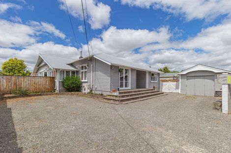 Photo of property in 556a Queen Street East, Levin, 5510
