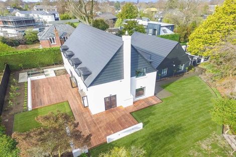 Photo of property in 142 Fendalton Road, Fendalton, Christchurch, 8052