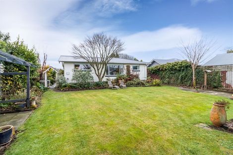 Photo of property in 5 Carruthers Street, Ilam, Christchurch, 8041