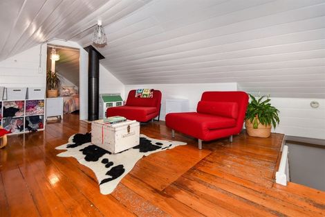 Photo of property in 24 Cunningham Terrace, Lyttelton, 8082