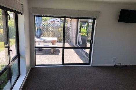 Photo of property in 3 Oakdene Place, Halswell, Christchurch, 8025