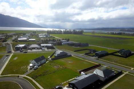 Photo of property in 100 Tukare Loop, Te Anau, 9600