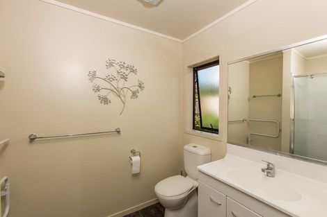 Photo of property in 11 Taiko Street, Horahora, Whangarei, 0110