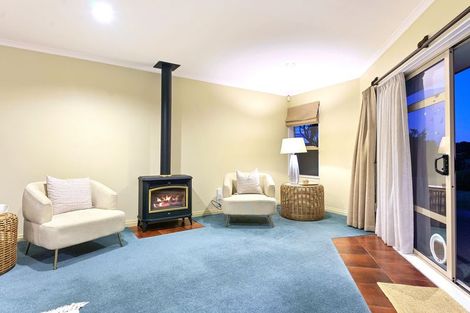 Photo of property in 5 Marewa Place, Waikanae Beach, Waikanae, 5036