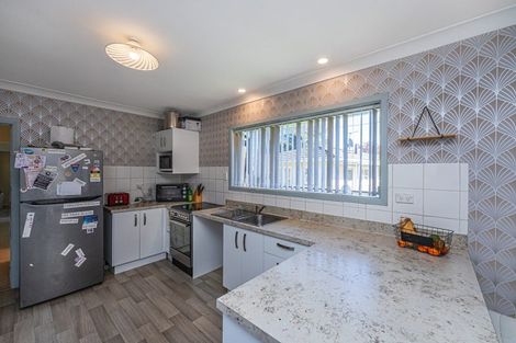 Photo of property in 14 Wi Pere Street, Manakau, Levin, 5573