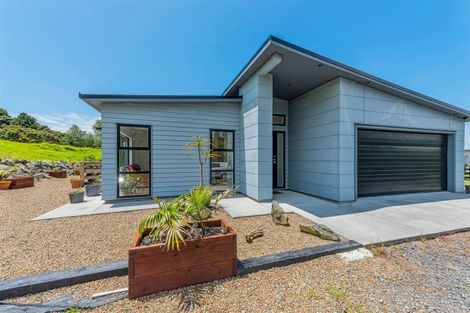 Photo of property in 27 Poplar Glade, Mangawhai, 0573