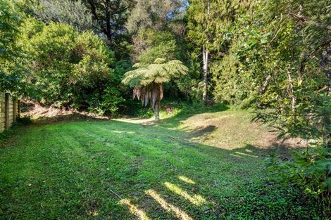 Photo of property in 33 Milton Terrace, Picton, 7220