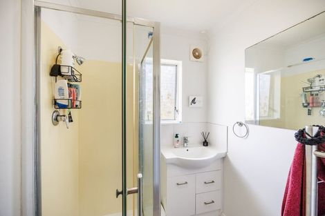 Photo of property in 14 Heather Street, Levin, 5510