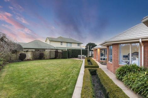 Photo of property in 1 Becmead Drive, Harewood, Christchurch, 8051
