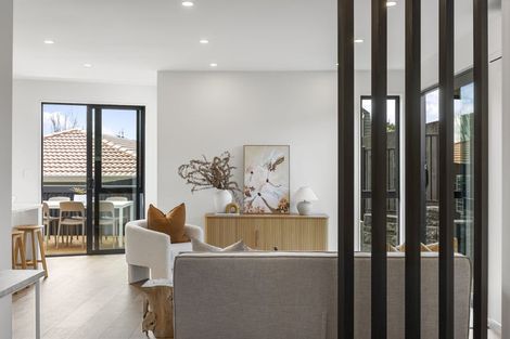 Photo of property in 14a Altair Place, Windsor Park, Auckland, 0632