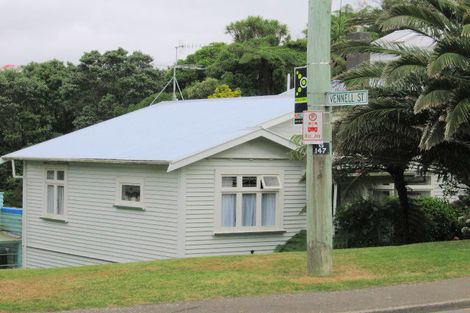 Photo of property in 50 Mills Road, Brooklyn, Wellington, 6021