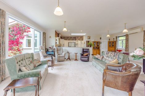 Photo of property in 6 Grey Street, College Estate, Whanganui, 4500