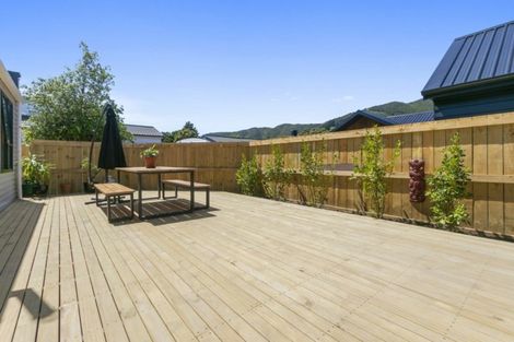 Photo of property in 9b Fergusson Street, Waterloo, Lower Hutt, 5011
