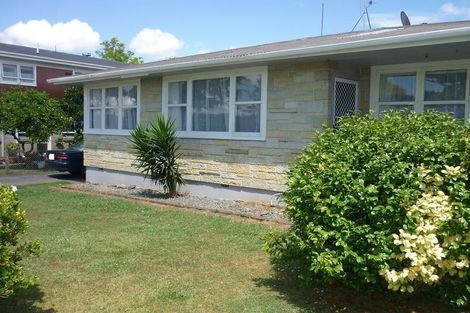 Photo of property in 51 President Avenue, Papakura, 2110
