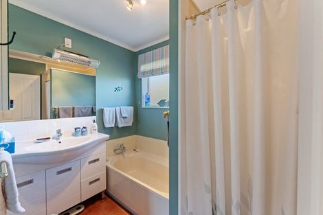 Photo of property in 6b Alexander Place, Otaki, 5512