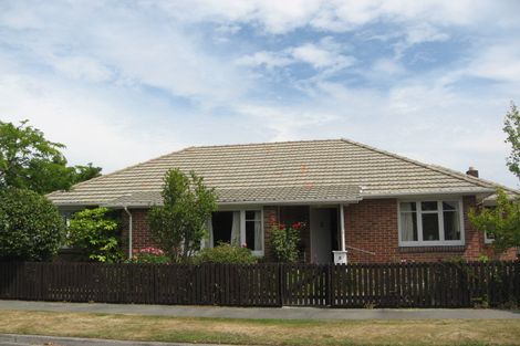 Photo of property in 1/2 Ketton Place, St Albans, Christchurch, 8052