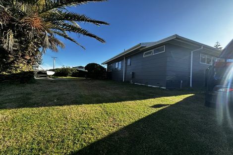 Photo of property in 13 Costello Crescent, Pukehina, Te Puke, 3189