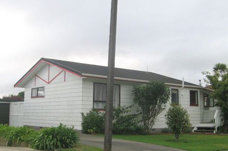 Photo of property in 17 Trinidad Crescent, Grenada Village, Wellington, 6037