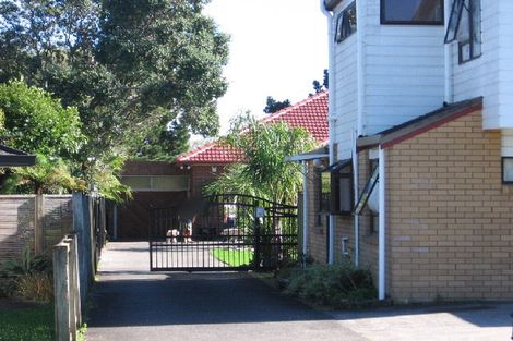 Photo of property in 2/49 Millen Avenue, Pakuranga, Auckland, 2010